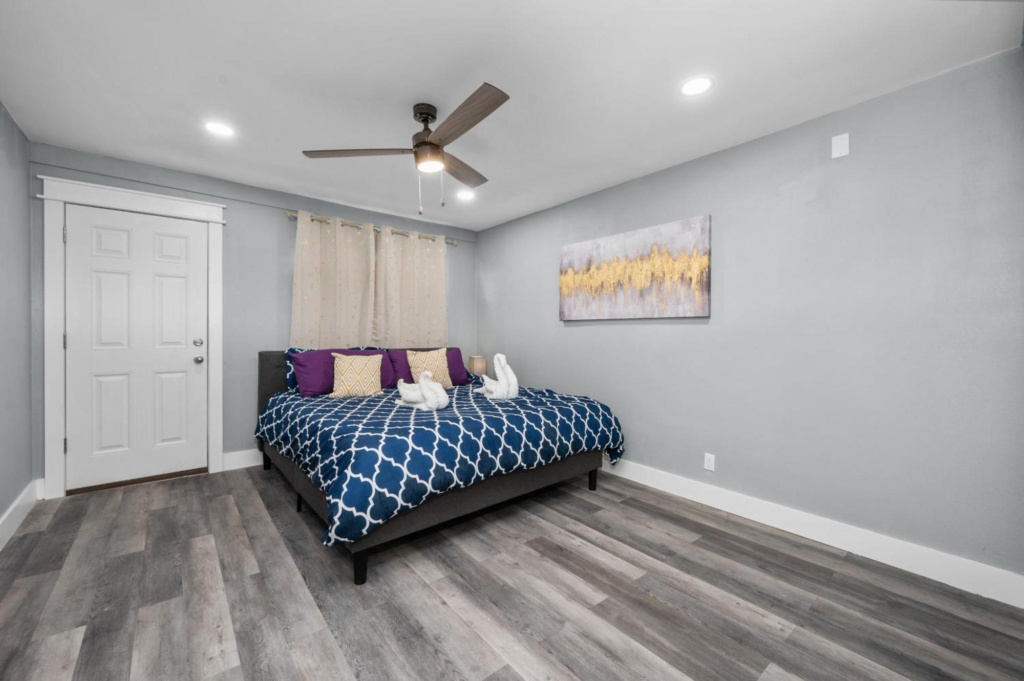 Modern 2Br City Center Getaway With Free Park Houston Exterior foto
